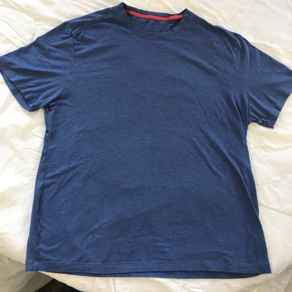 Lululemon men’s XL cotton t-shirt